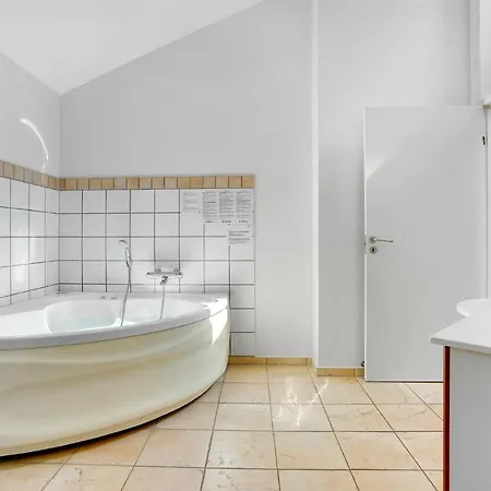 3 Bedroom Gorgeous In Casa vacanze *