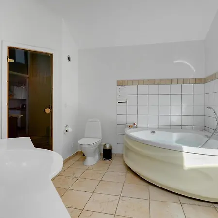 3 Bedroom Gorgeous In